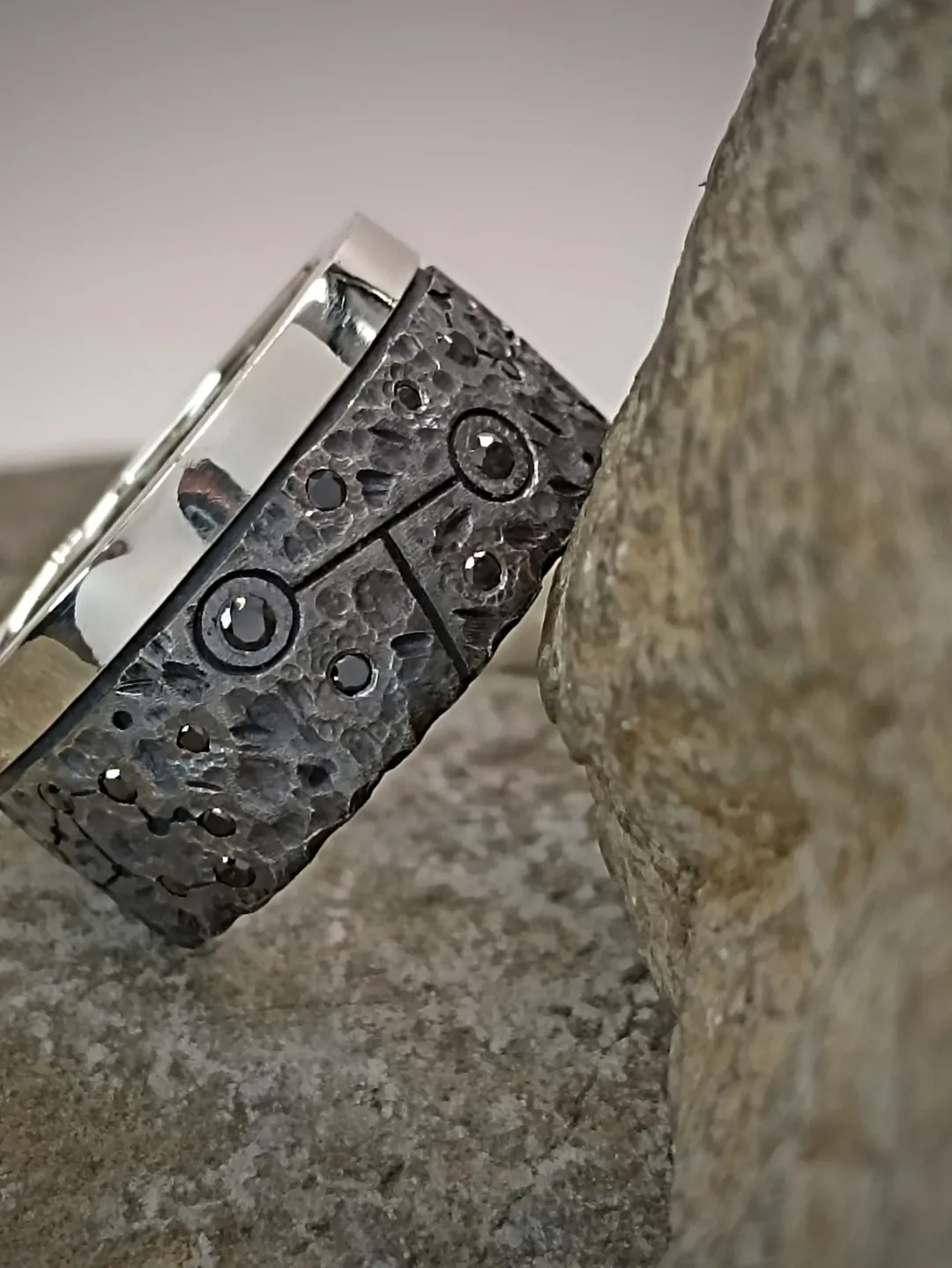 Ring "Artifact"
