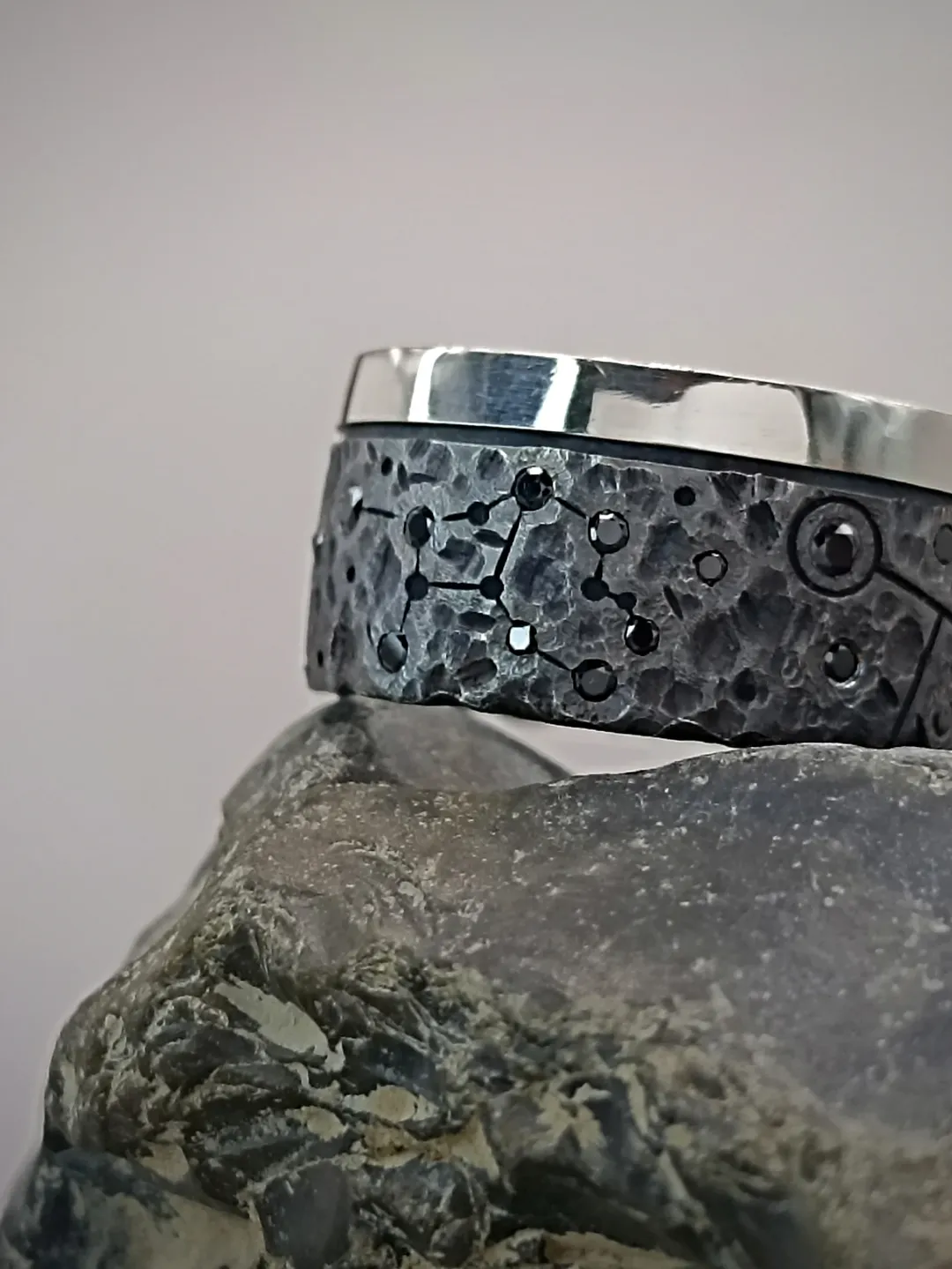 Ring "Artifact"