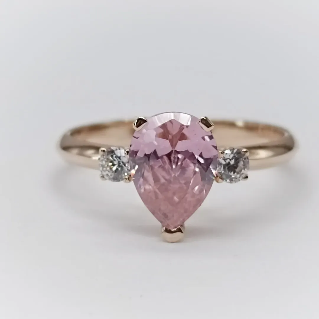 "Azalea" ring