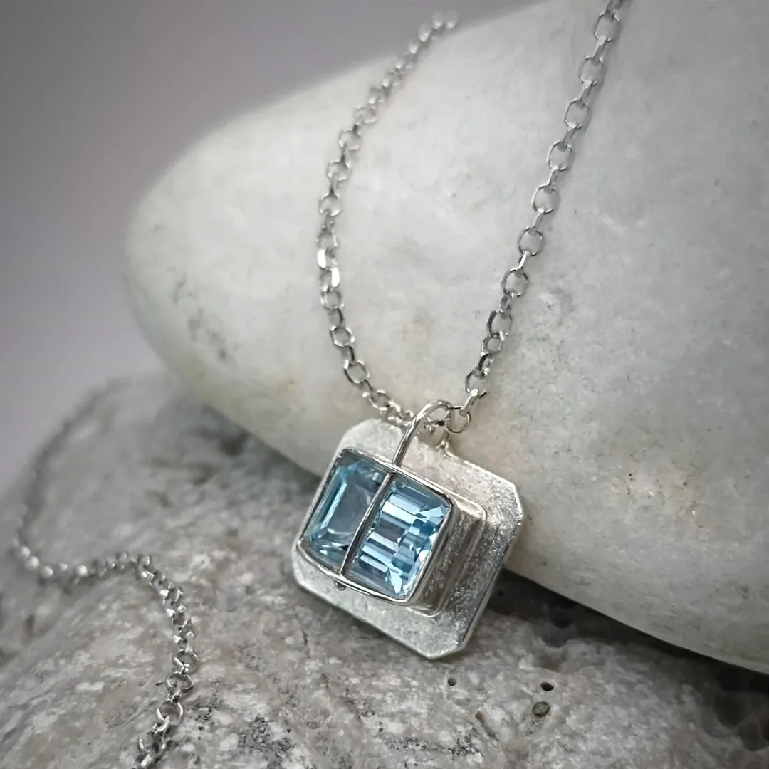 The "Ice Shard" pendant