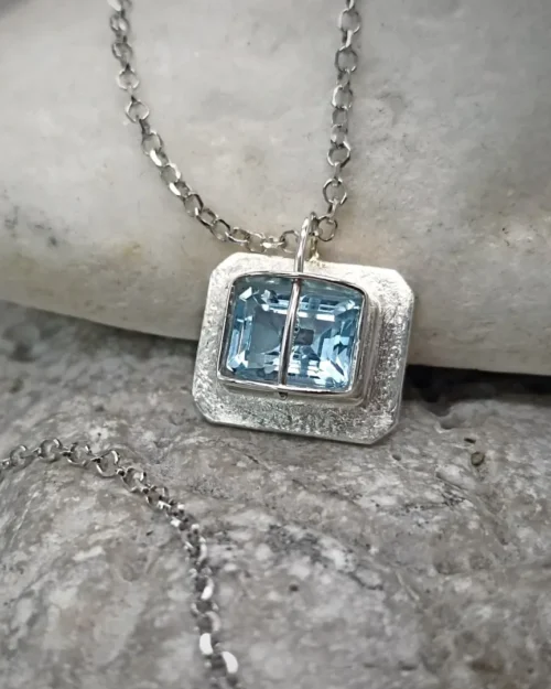 The "Ice Shard" pendant