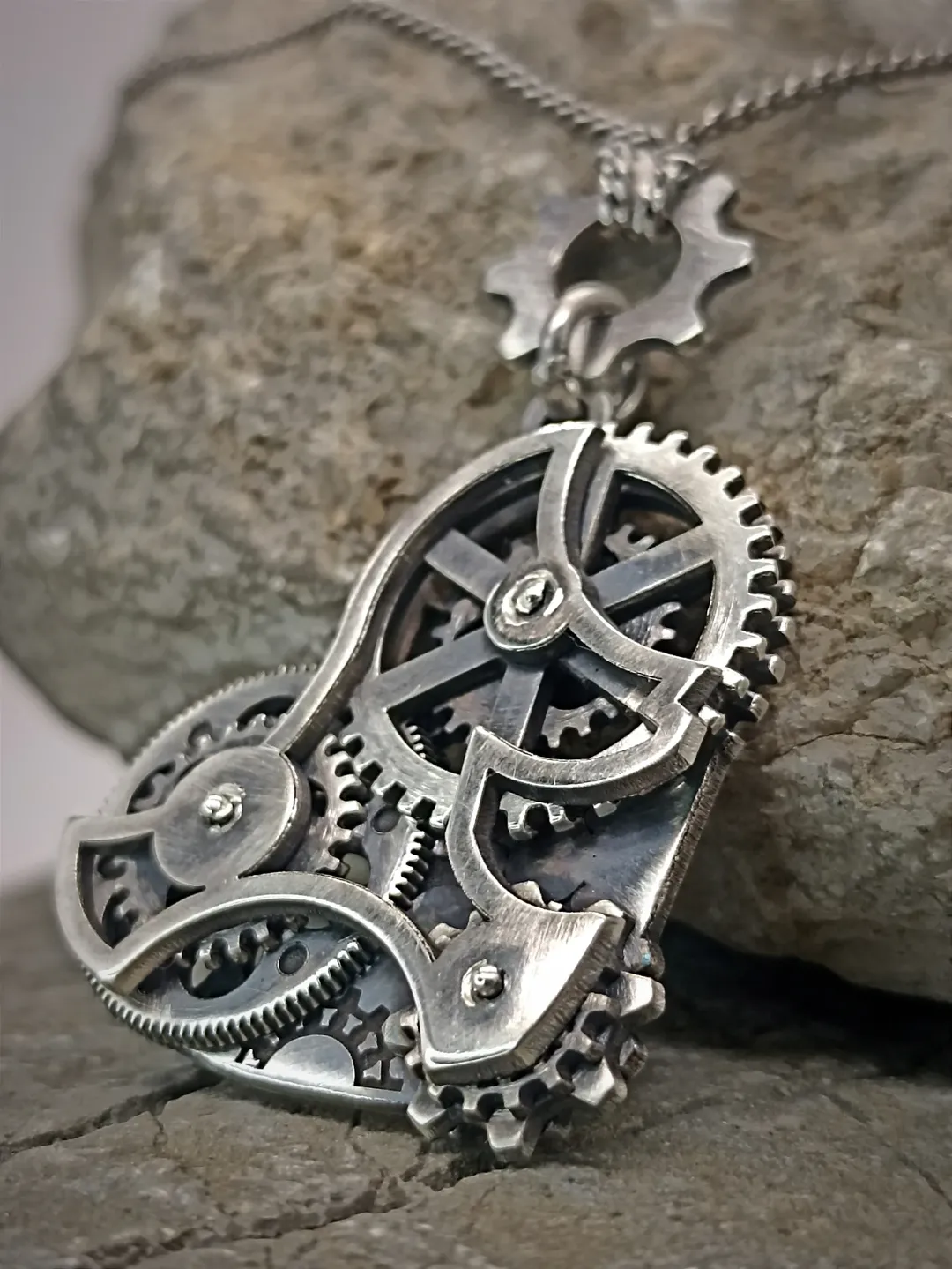 Mechanical Heart Pendant "Mechanical Heart"