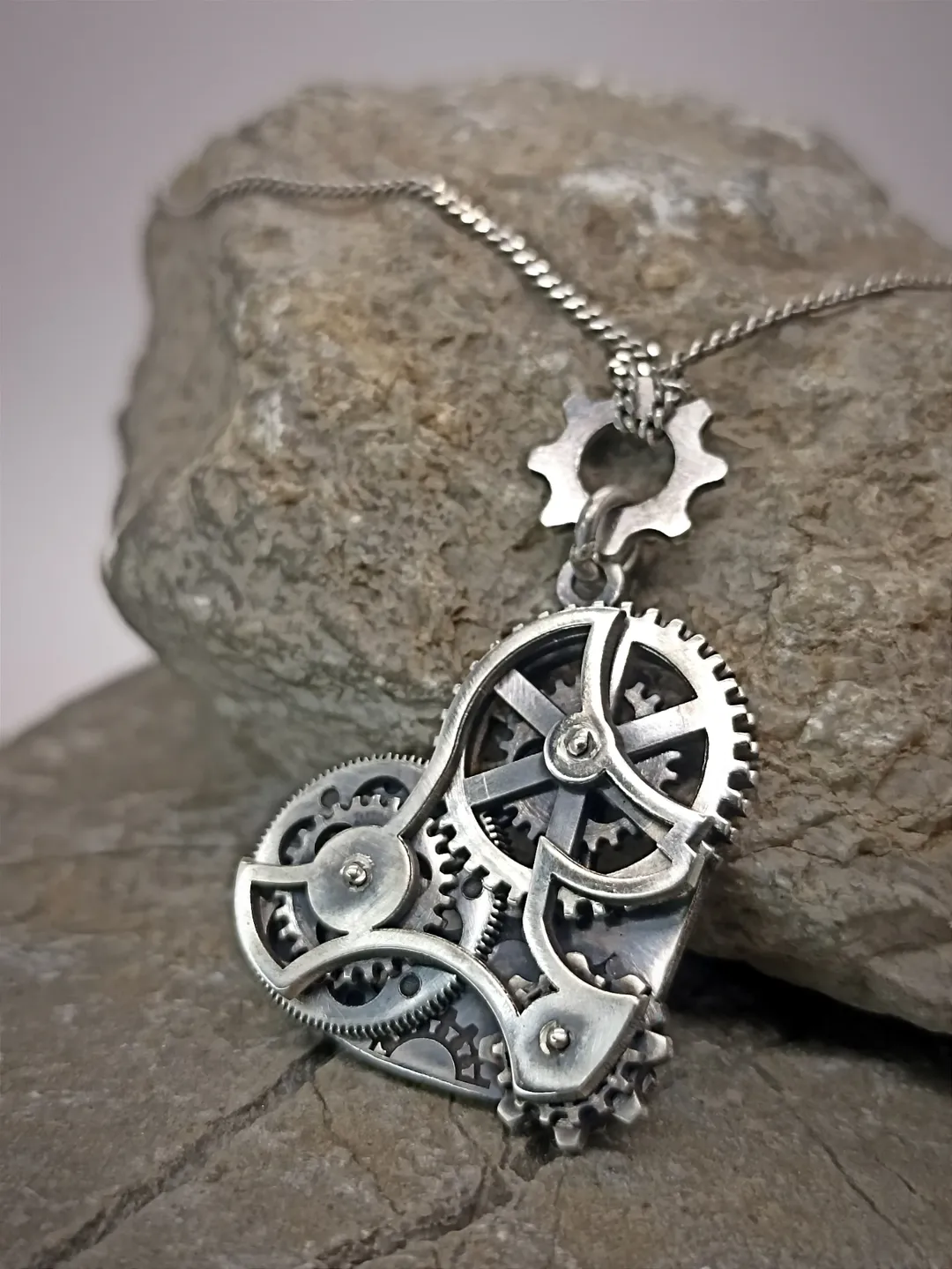 Mechanical Heart5 Pendant "Mechanical Heart"