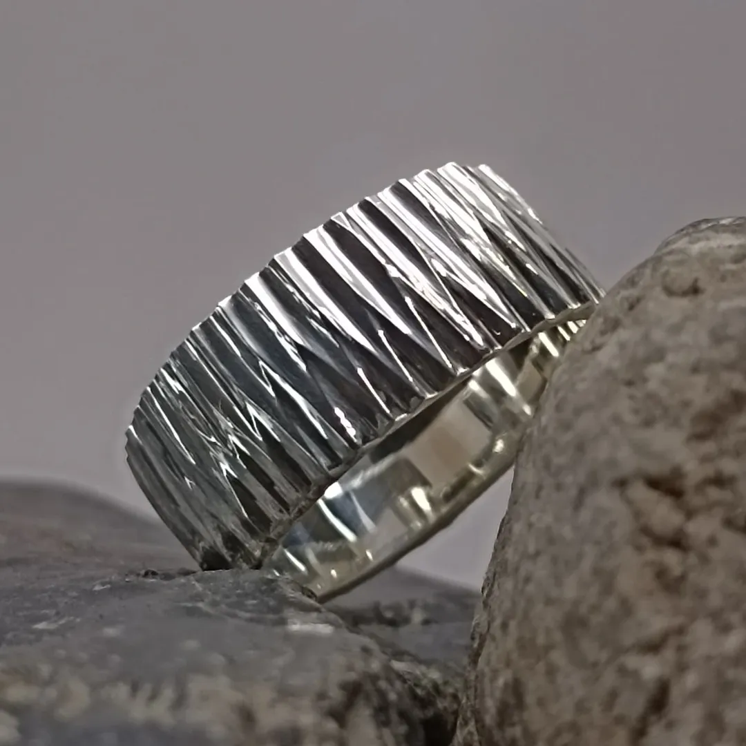 ring Sharp edges3 Ring "Sharp edges"