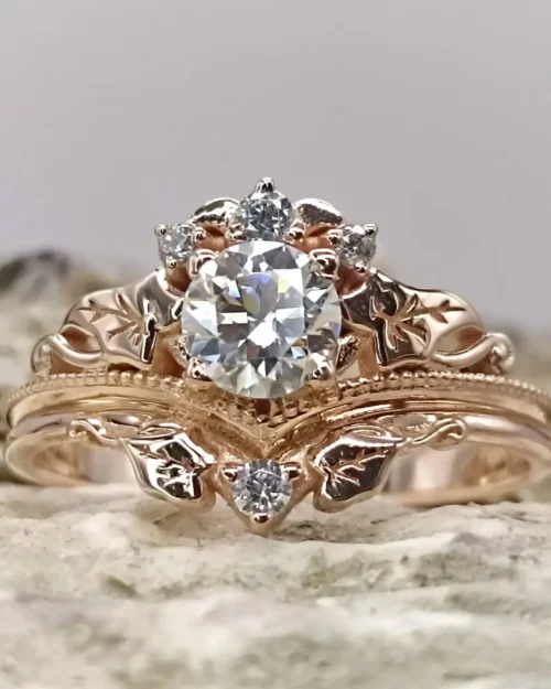 White gold ring with sapphire