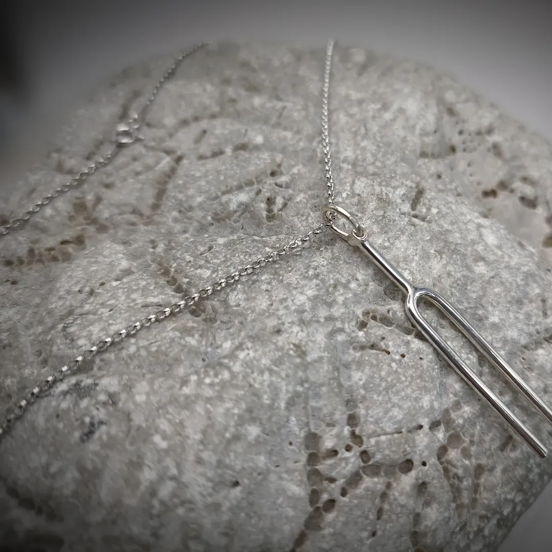 Tuning "Tuning fork" pendant
